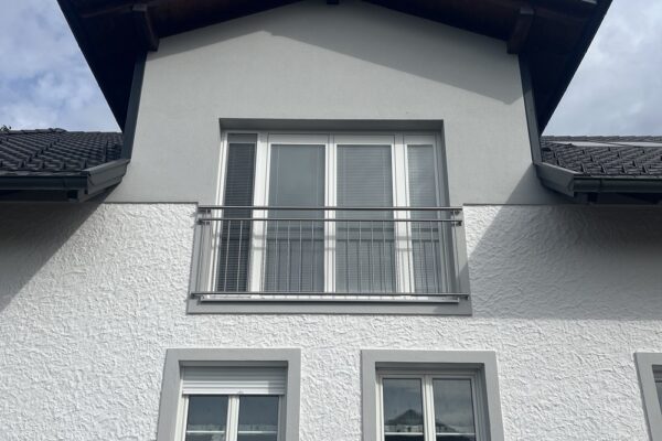 Metall Resch aus Natternbach in OberösterreichFR Fenstergitter Oberndorfer (1)